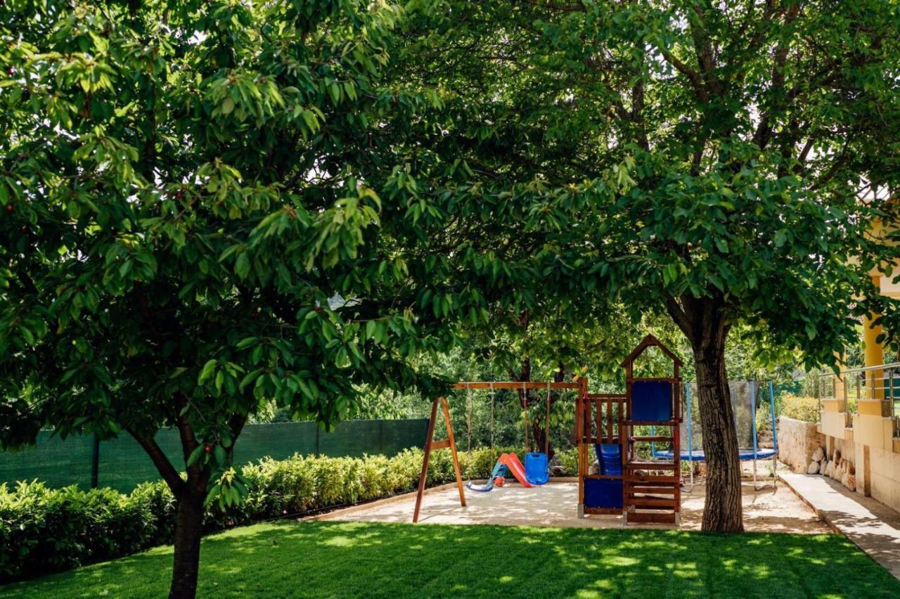 Holiday Home Terra Roca - Imotski, Natural Environment With Complete Peace And Quiet. Εξωτερικό φωτογραφία