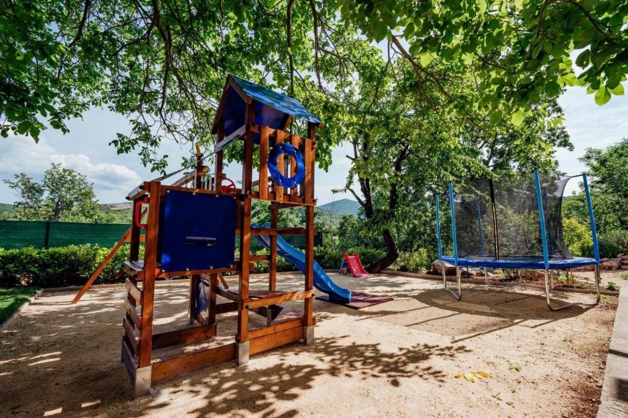 Holiday Home Terra Roca - Imotski, Natural Environment With Complete Peace And Quiet. Εξωτερικό φωτογραφία